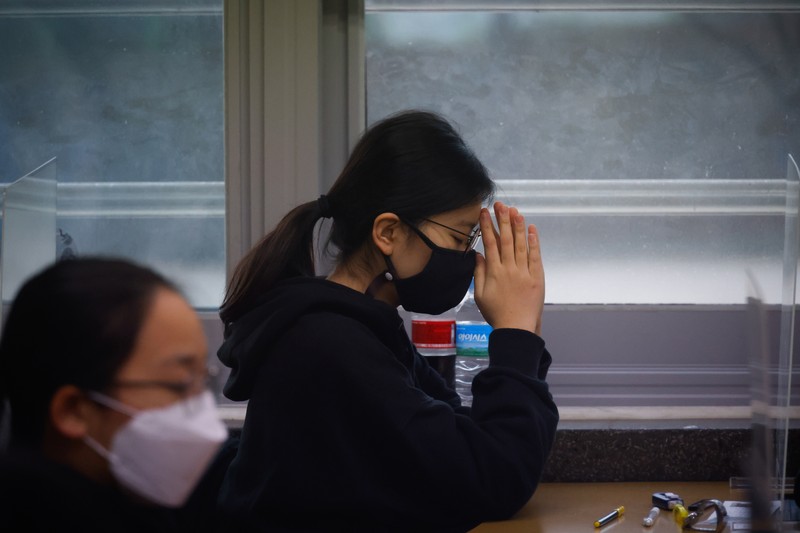 首尔新增确诊再创纪录 ‧ 61张重症床位仅剩八张