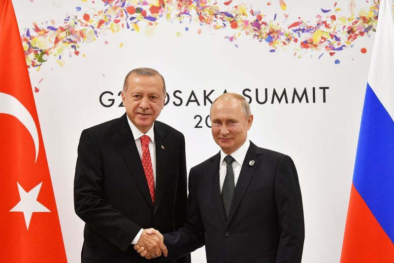 Turkish lira slips as U.S. moves closer to sanctions over S-400s