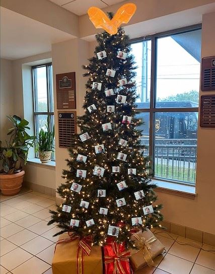 In Alabama, It's a 'Thugshot' Christmas