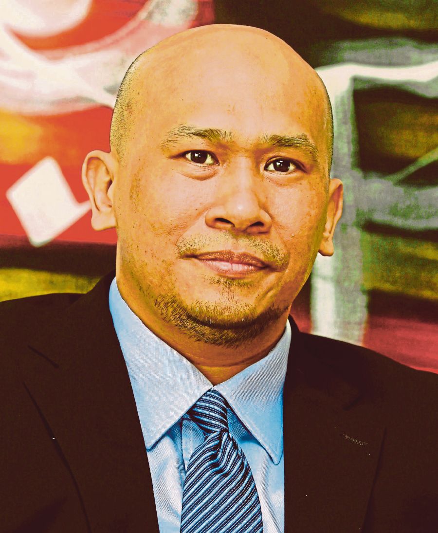 Economists: RMCO shift lifts business, consumer confidence
