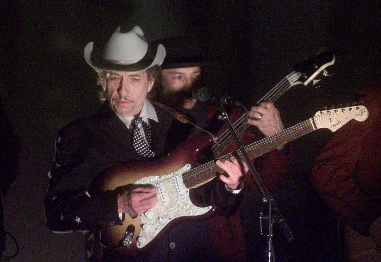 Bob Dylan sells entire catalog of over 600 songs spanning 60 years