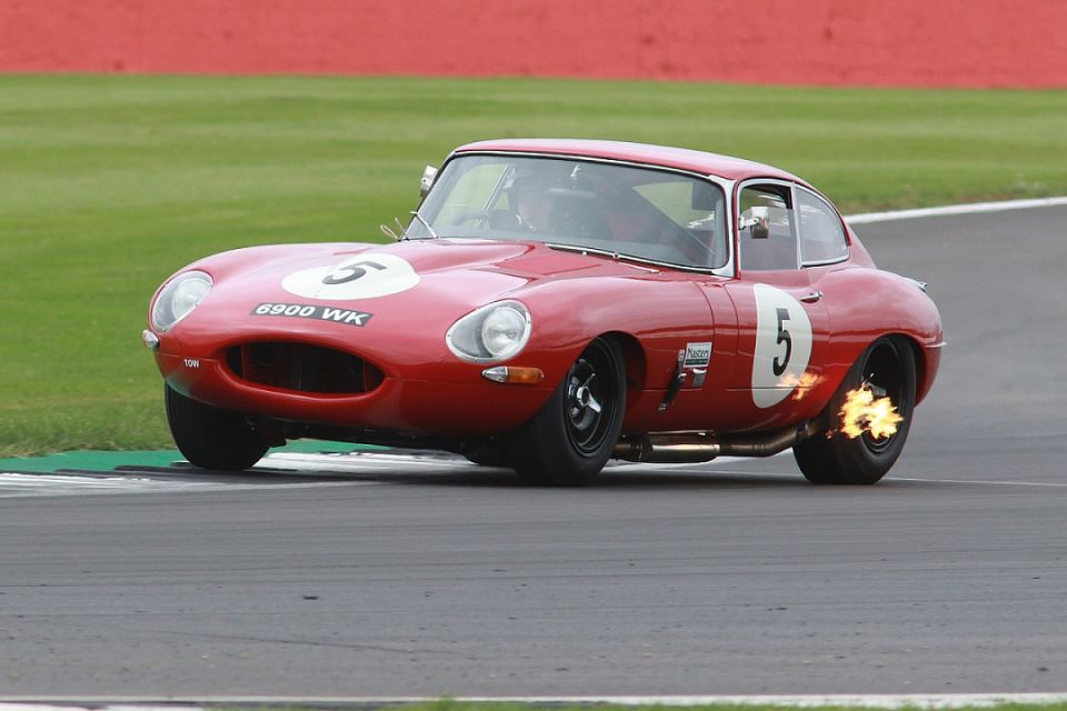 Silverstone Classic to host Jaguar E-type 60th anniversary race