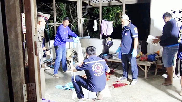 少年沉迷手游 不满责备捅死父