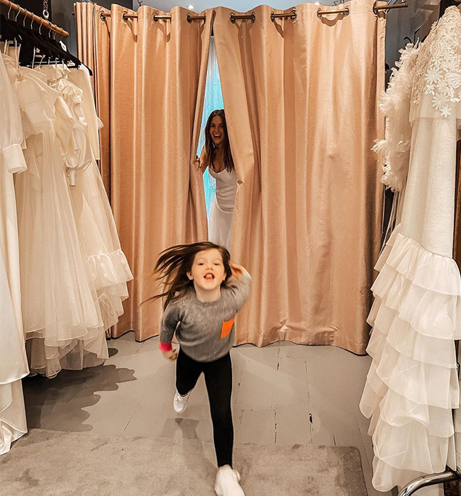 Binky Felstead divides fans with wedding dress photo
