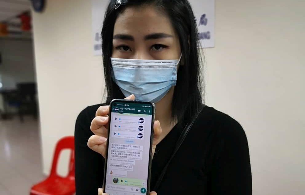 Single mum living in fear of loan shark after answering 'bank' ad in Johor