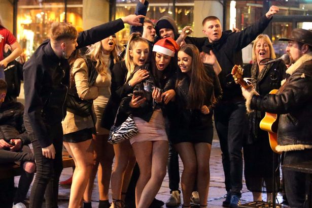 Brits enjoy boozy night out ahead of tier review which could see pubs forced to shut
