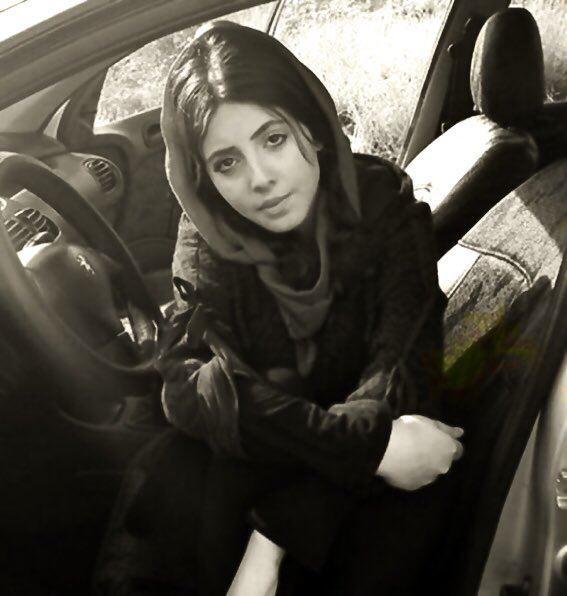 Iran Jails Zombie 'Angelina Jolie' Lookalike For 10 Years, Journalist Seeks Actress' Help to Save Her