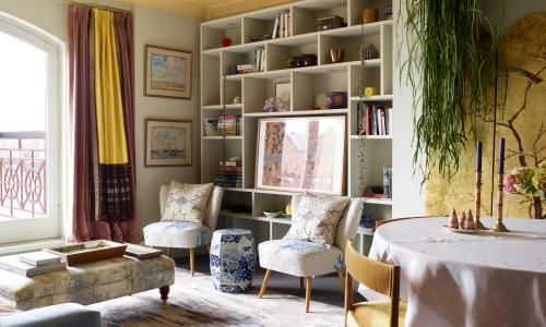 Tales of the riverbank: a small flat on the Thames that sparkles