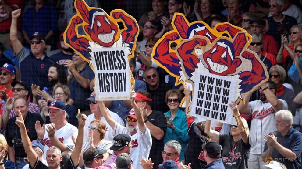 Baseball-Cleveland to drop 'Indians' name, start process of determining new name