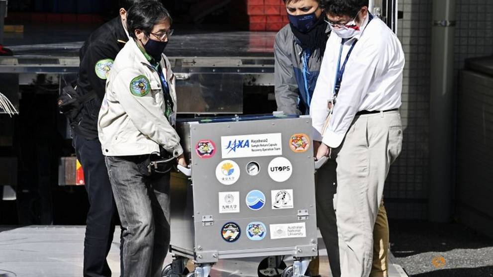 Samples from asteroid more than hoped for, Japan researchers say