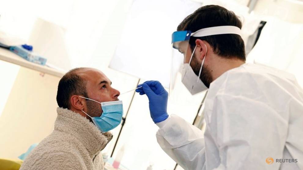 Italy reports 846 COVID-19 deaths on Tuesday, 14,844 new cases