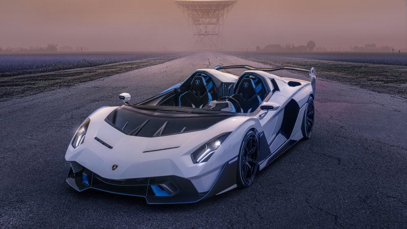 Lamborghini unveils customer-commissioned one-off SC20 barchetta