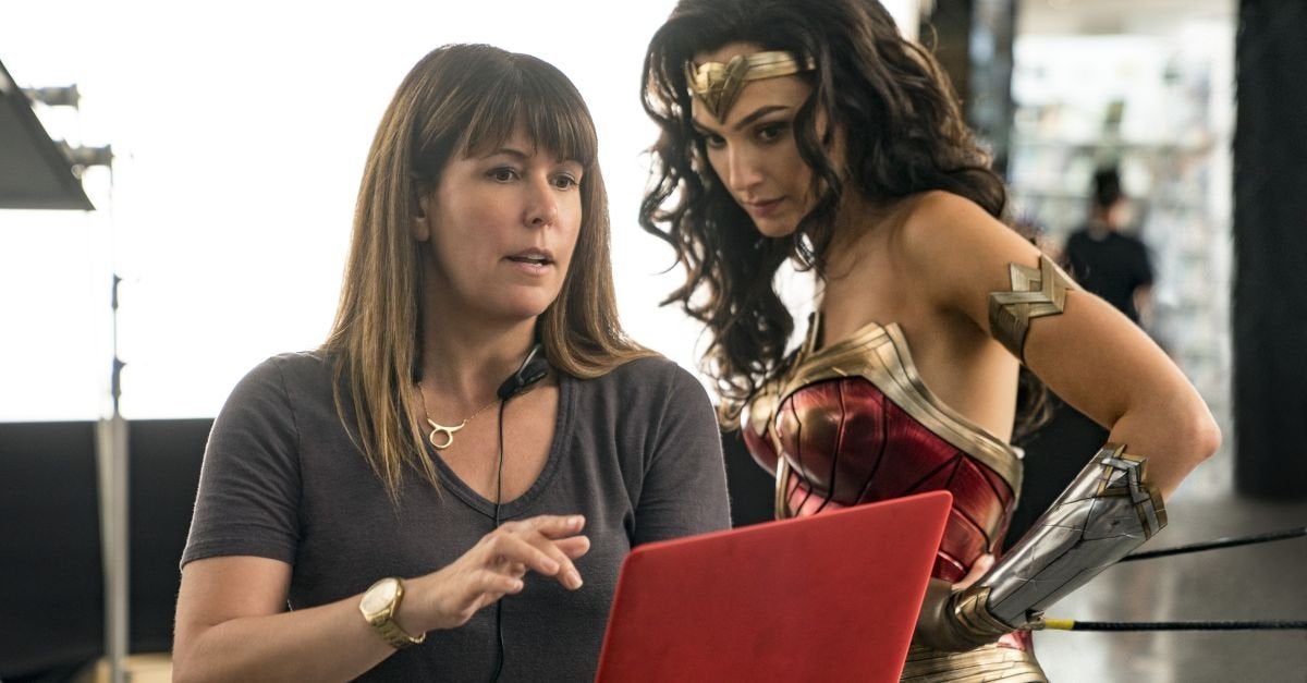 Wonder Woman Director Shoots Down Claims About "War" With Warner Bros.
