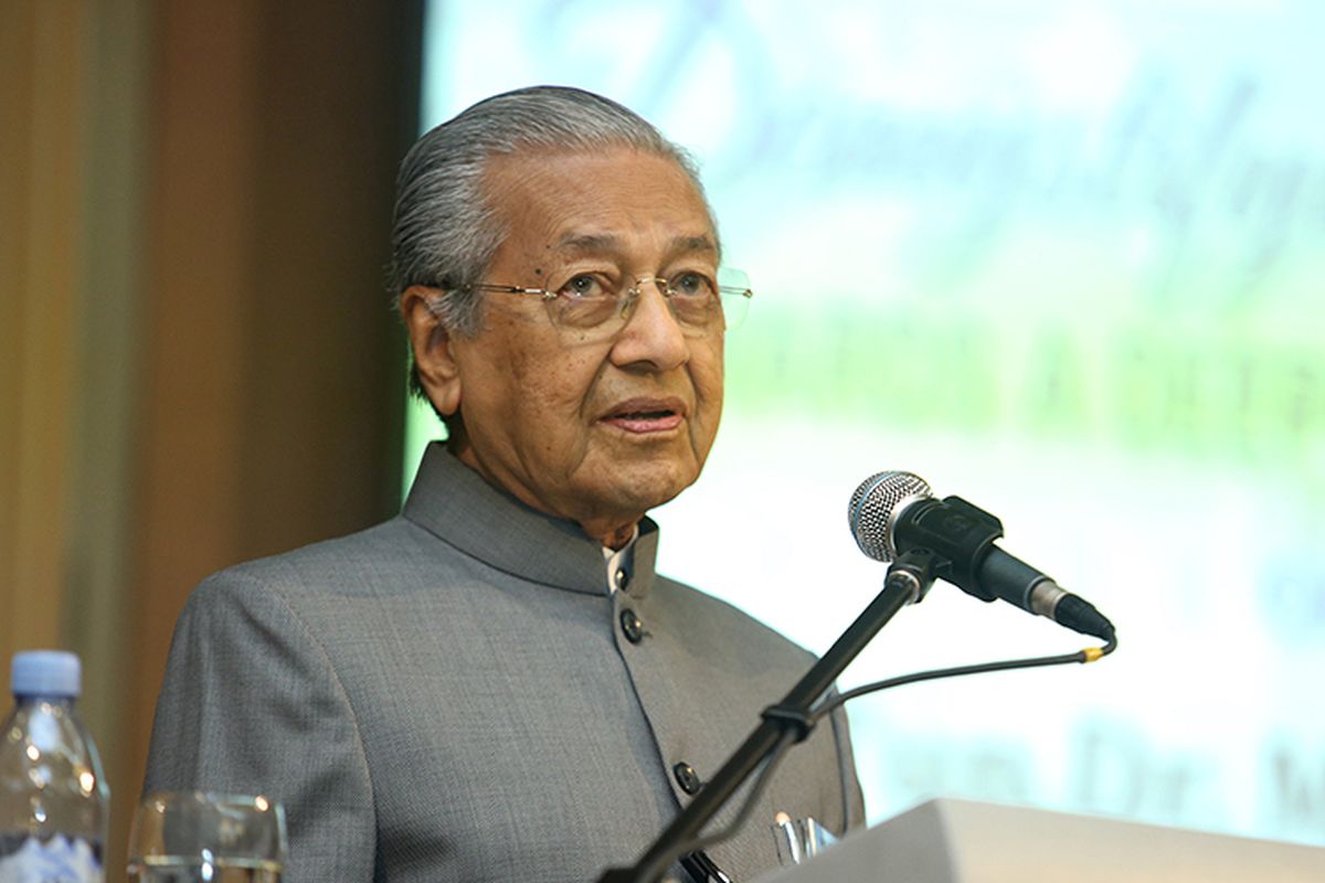 Telecommunication essential for success of gig economy — Dr Mahathir