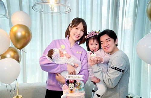 Leanne Li Welcomes Second Daughter with Wong Cho Lam
