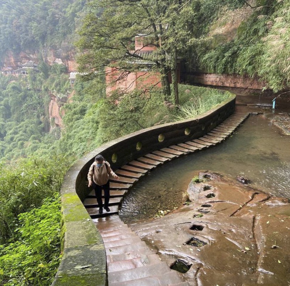 A Chinese Eat, Pray, Love: granny’s road trip gives her the freedom she’s always craved