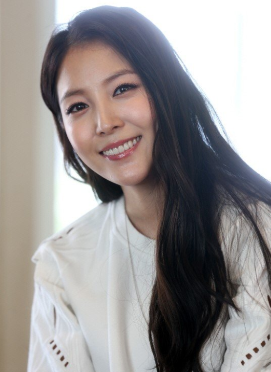 韩国女歌手宝儿被检方调查 涉嫌从日本私运药物