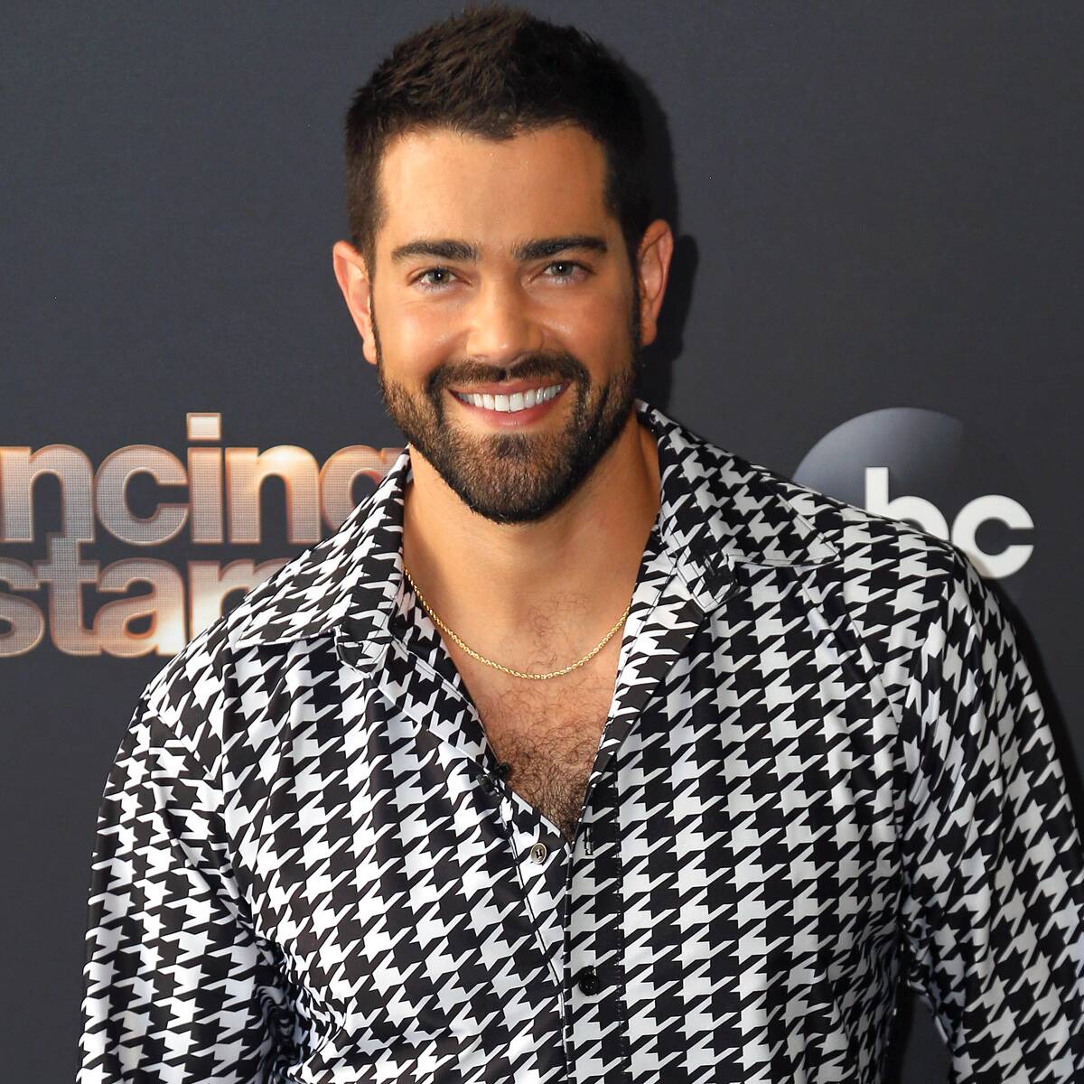 Jesse Metcalfe Goes Instagram Official With Girlfriend Corin Jamie-Lee Clark