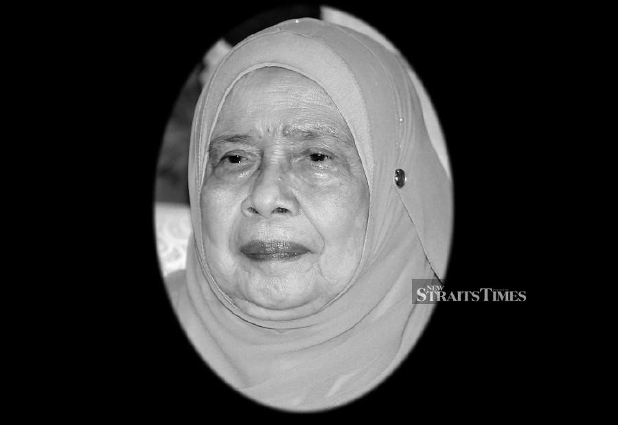 Senate conveys condolences to late Tun Rahah's family