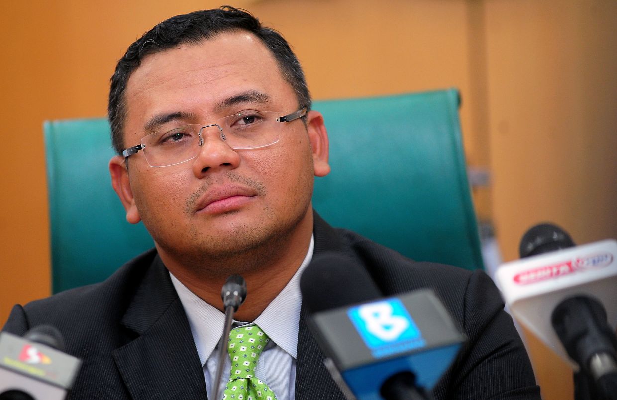 Covid-19: All Tengku Ampuan Rahimah Hospital staff to undergo screening soon, says S'gor MB