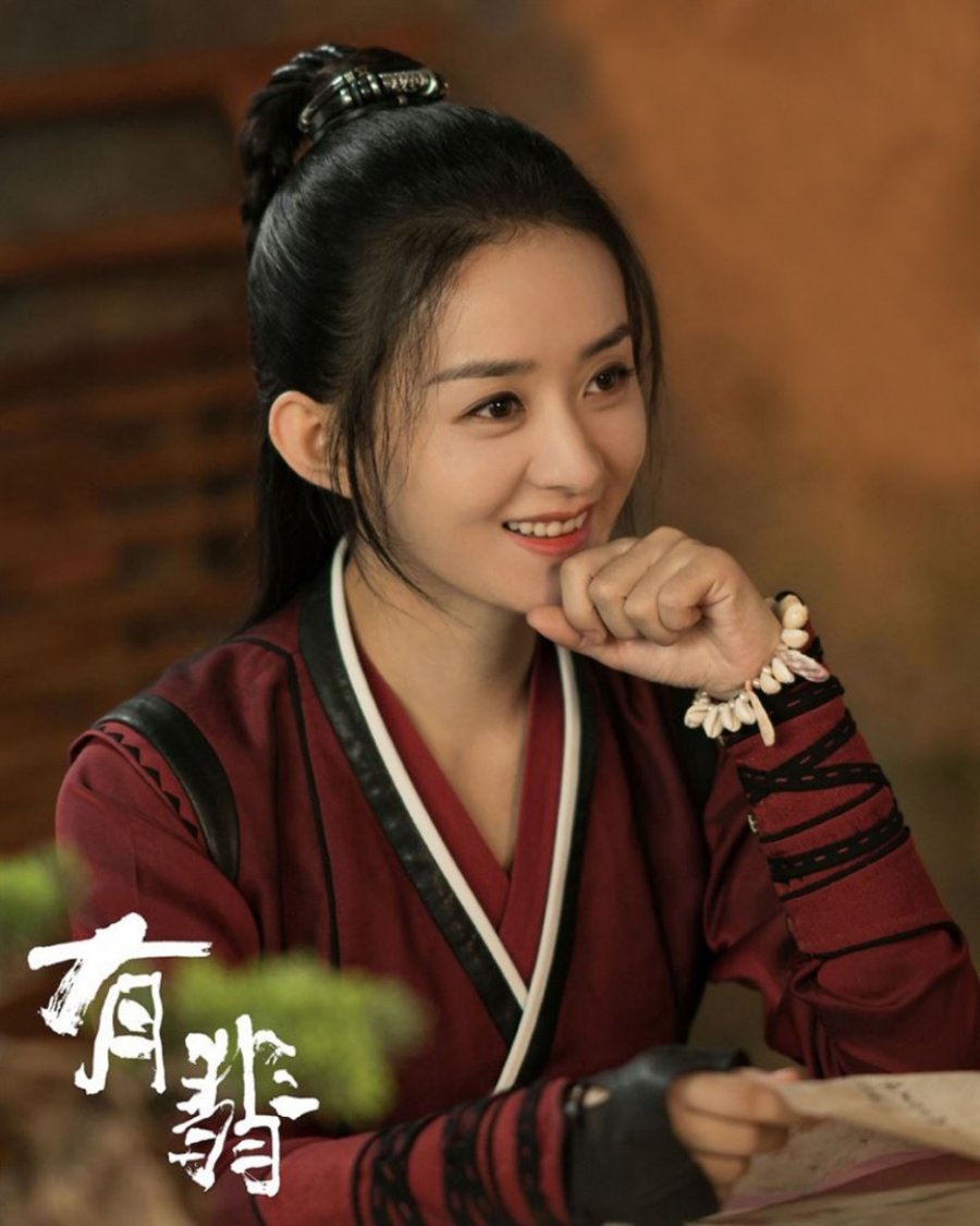 赵丽颖《有翡》频传争议　“副导”控上司装B又睡女演员