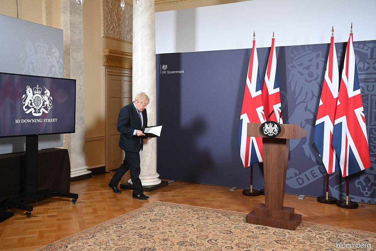 Boris Johnson’s troubles grow as UK govt battles sleaze claims