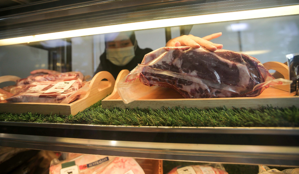 Aeon sees sales of red meat plunge after ‘cartel’ scandal; Mydin MD calls for swift action ahead of April fasting month