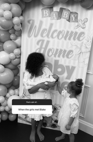 Rochelle Humes shares photo of moment her daughters first met their baby brother