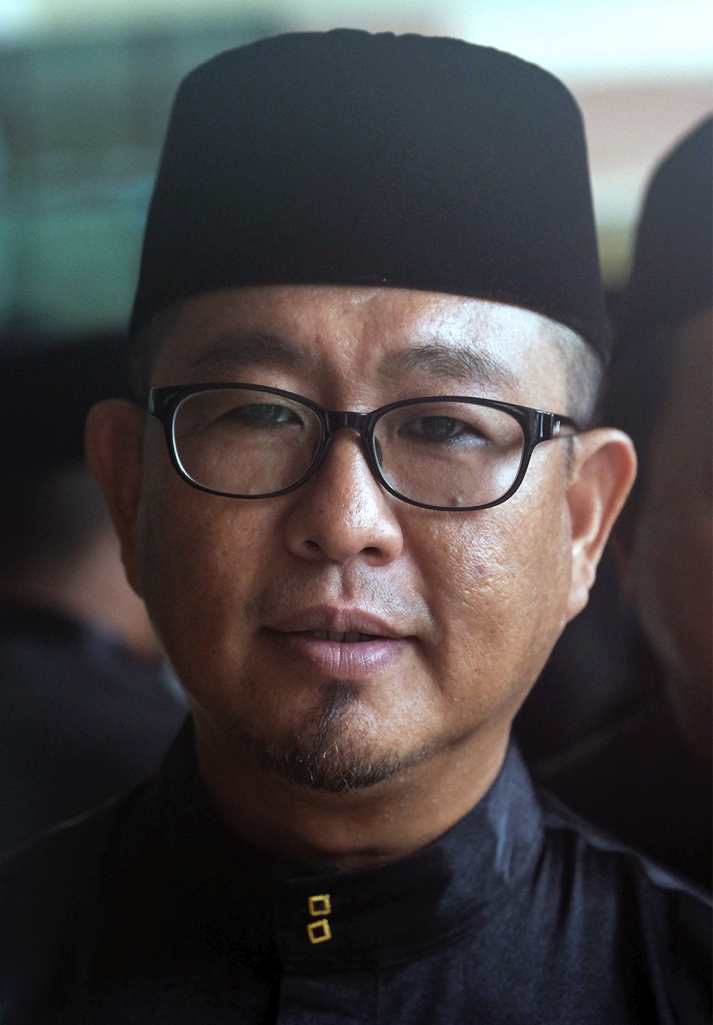 Ex-PKR, independent assemblyman for Rembia joins Umno