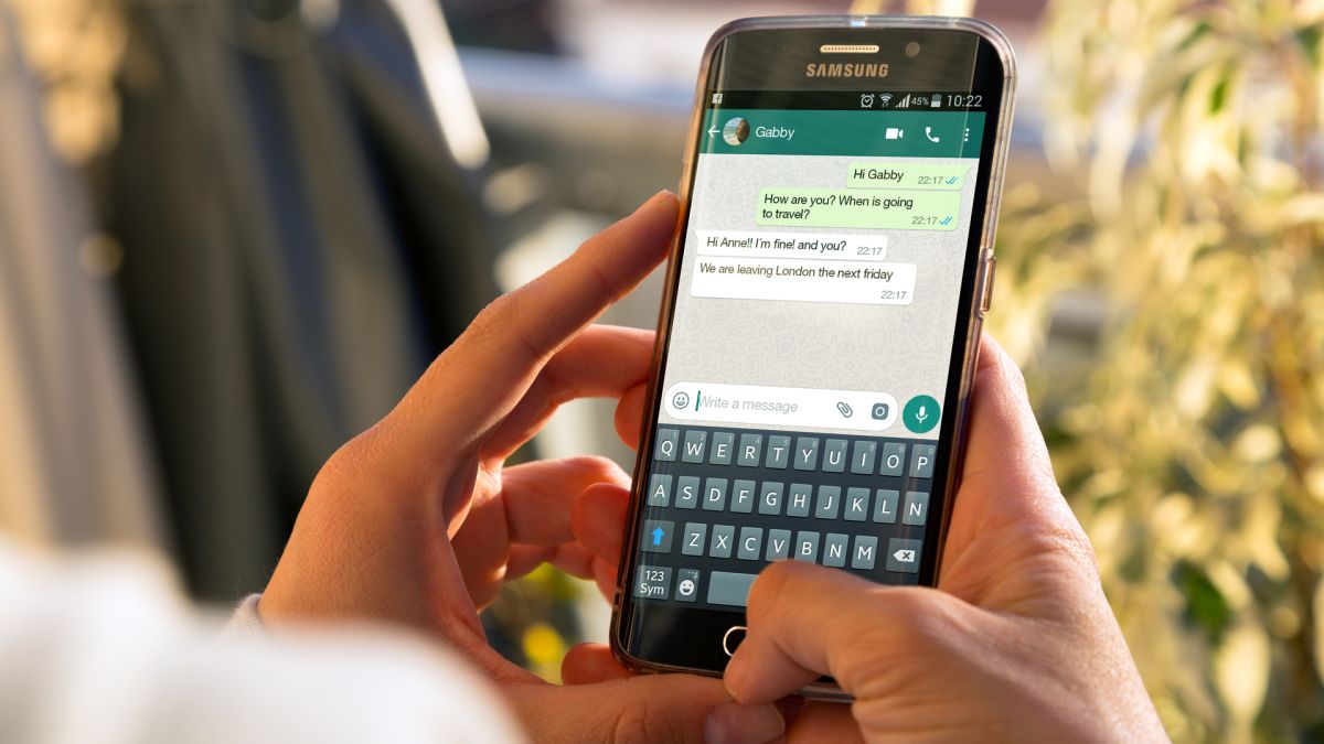 WhatsApp will finally allow you to move your chats between iPhone and Android
