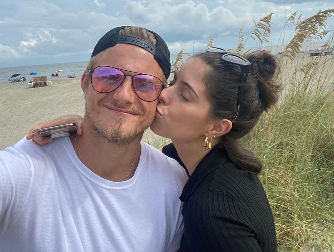 Vikings star Alexander Ludwig elopes with girlfriend Lauren Dear with their dog acting as witness
