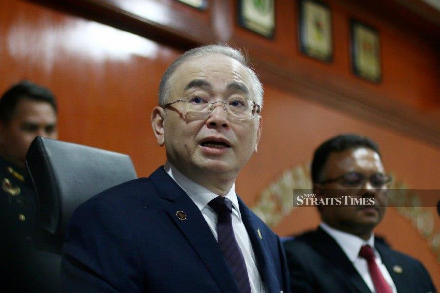 Malaysia has 32.3 million motor vehicles, 15.8 million drivers
