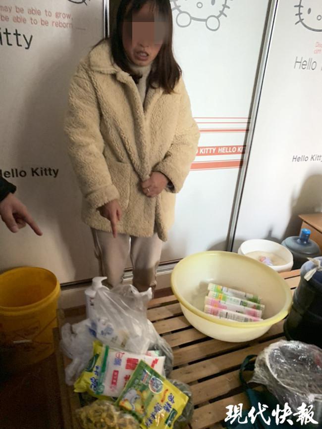 女子19天偷同一家超市39次：在置办年货