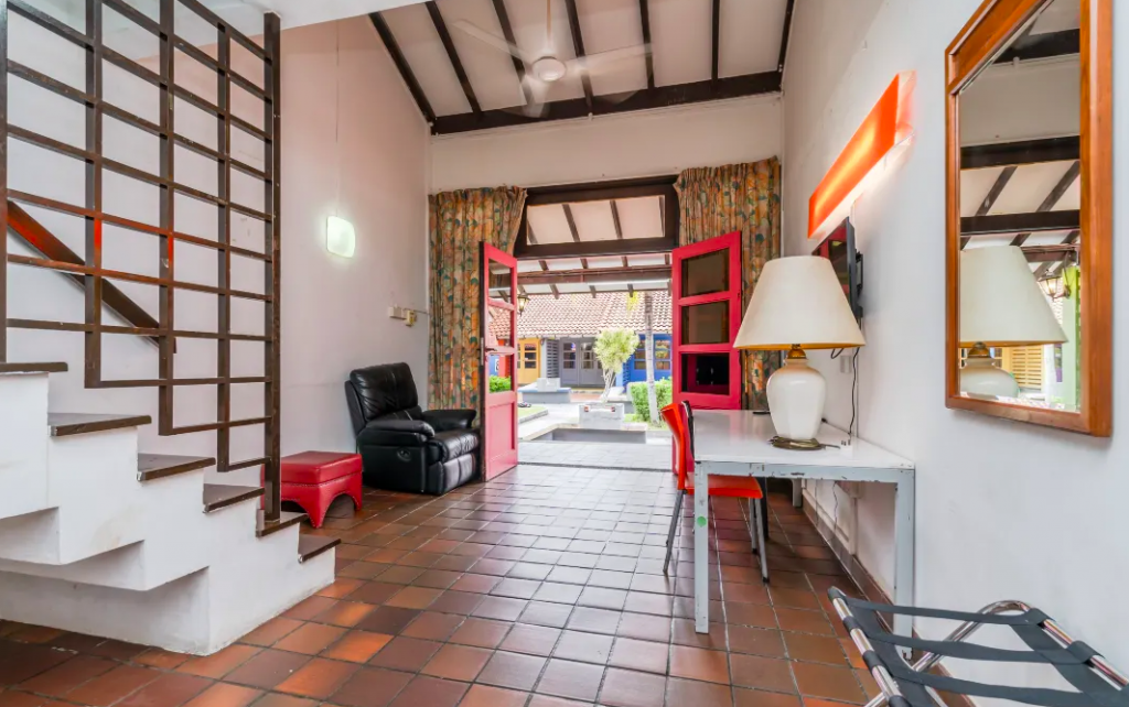 Chalet That Offers $1,300 Monthly Rental Found to Breach COVID-19 Rules & Ordered to Suspend Bookings for a Month