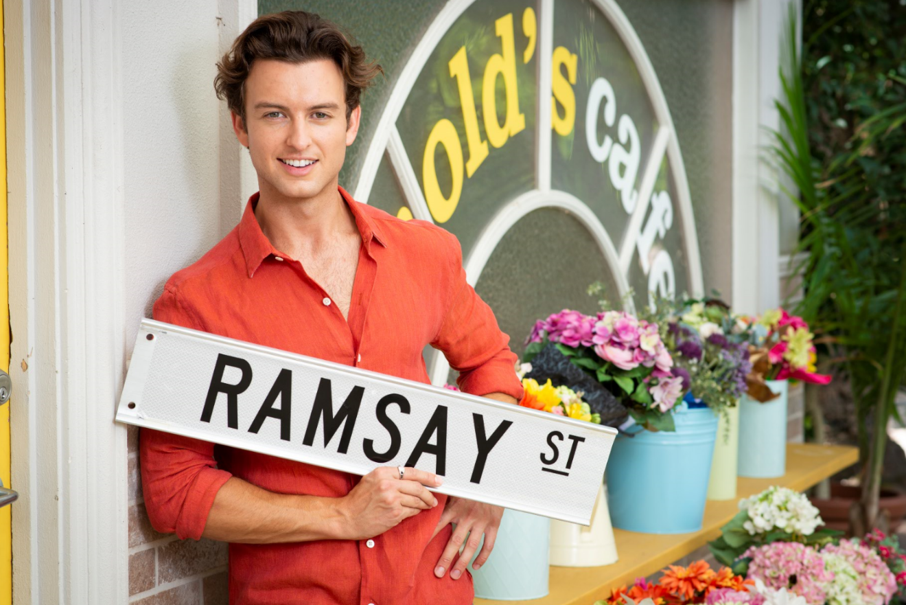 Margot Robbie’s brother Cameron is cast in Neighbours