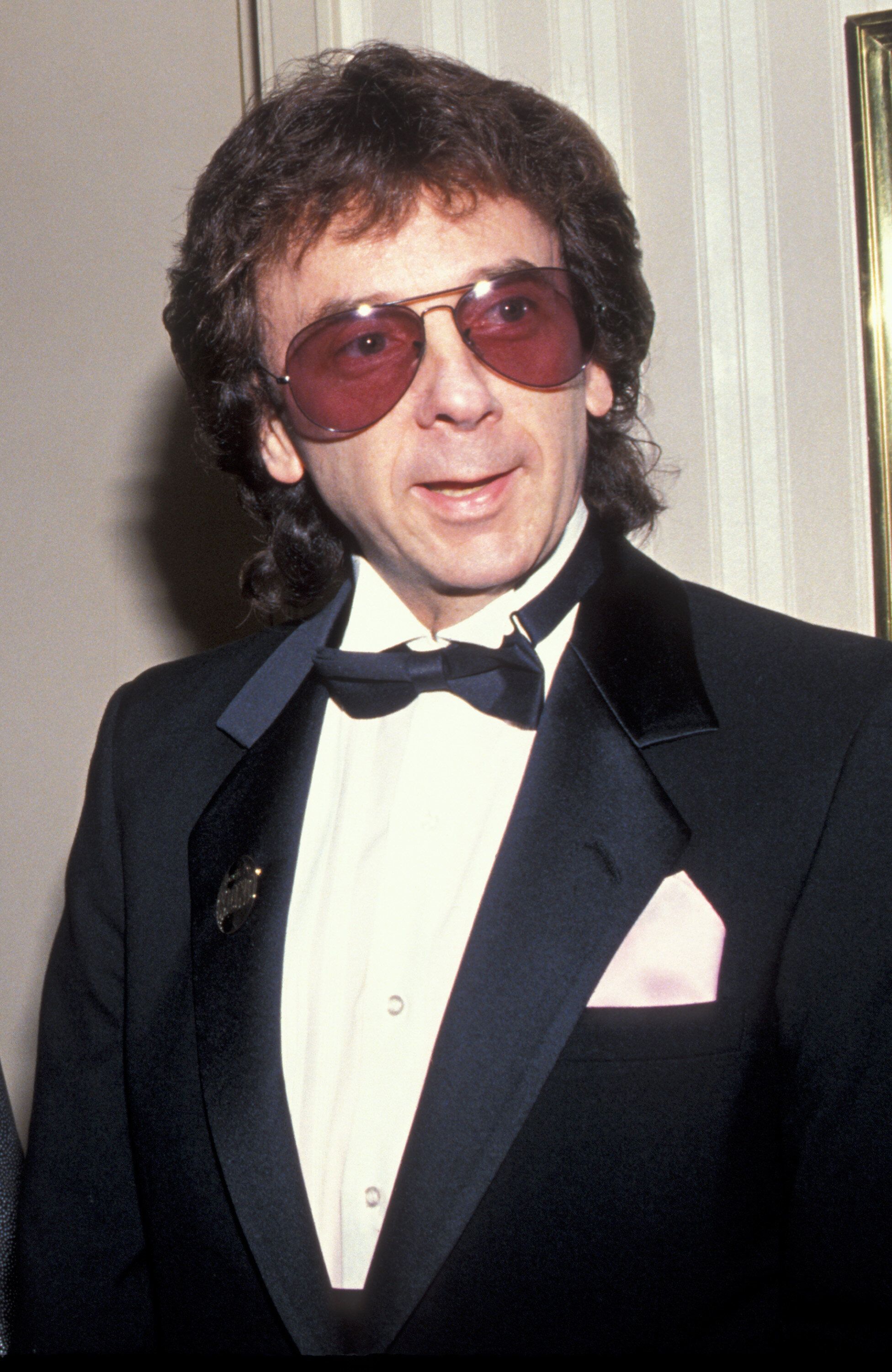 Legendary record producer and convicted murderer phil spector dies at 81