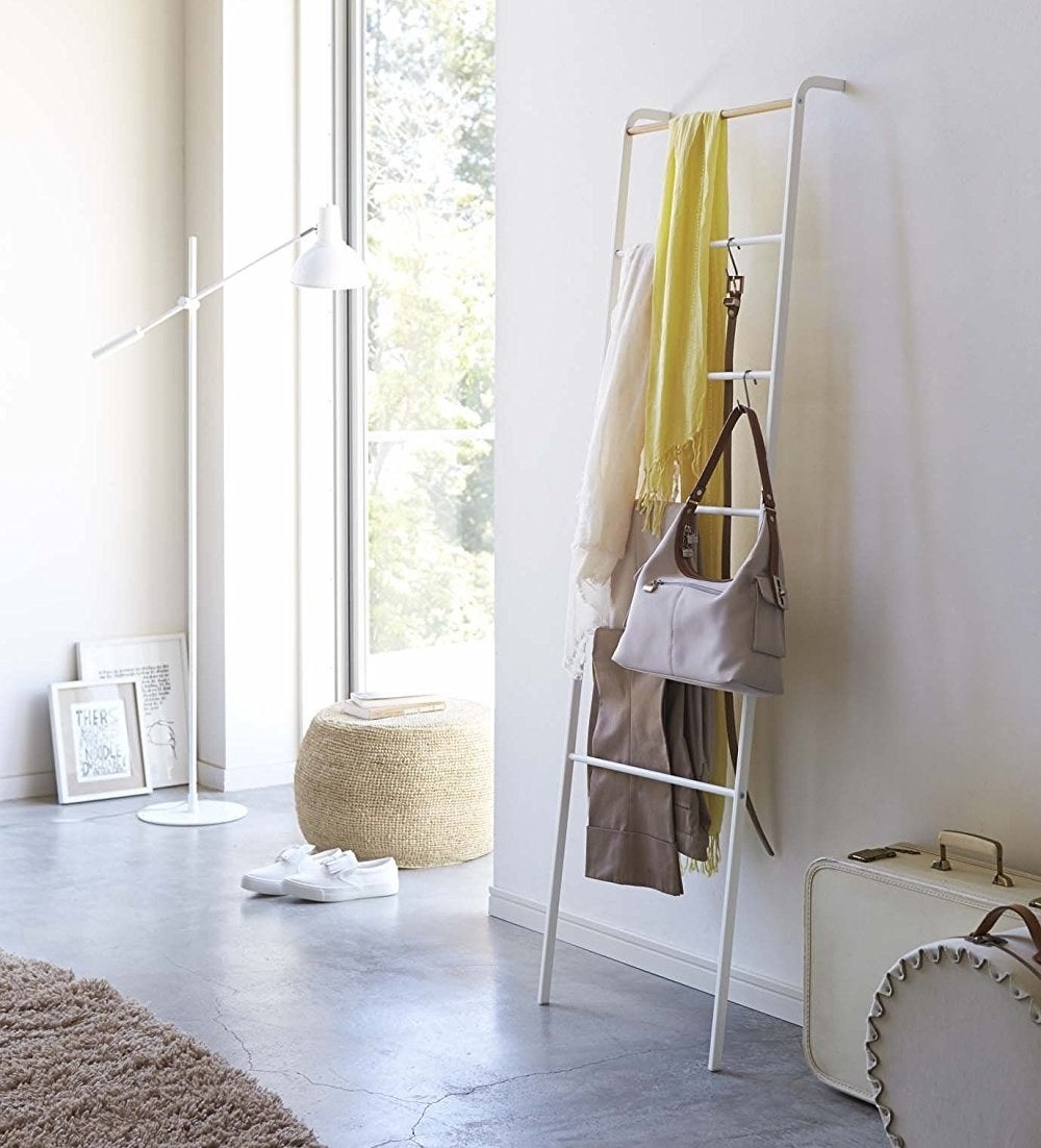 25 Incredibly Clever Storage Ideas For Your Bathroom