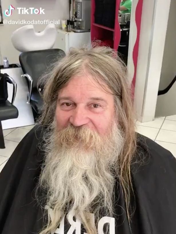 Homeless man looks unrecognisable after barber gives him a dramatic makeover