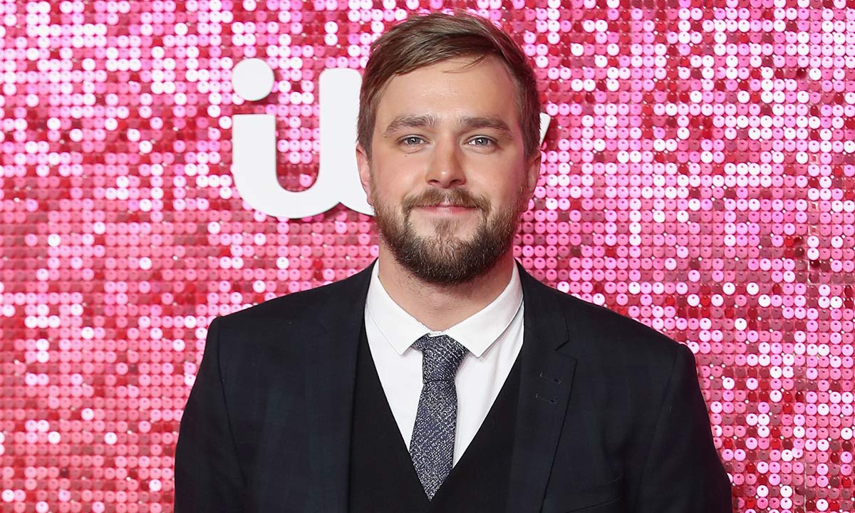 Iain Stirling teases new Love Island 2021 location
