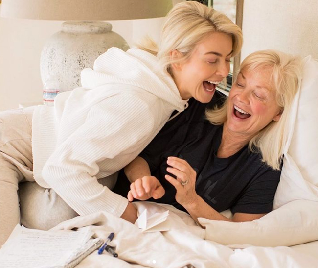 Julianne Hough shares rare photo of her three sisters – and they all look the same