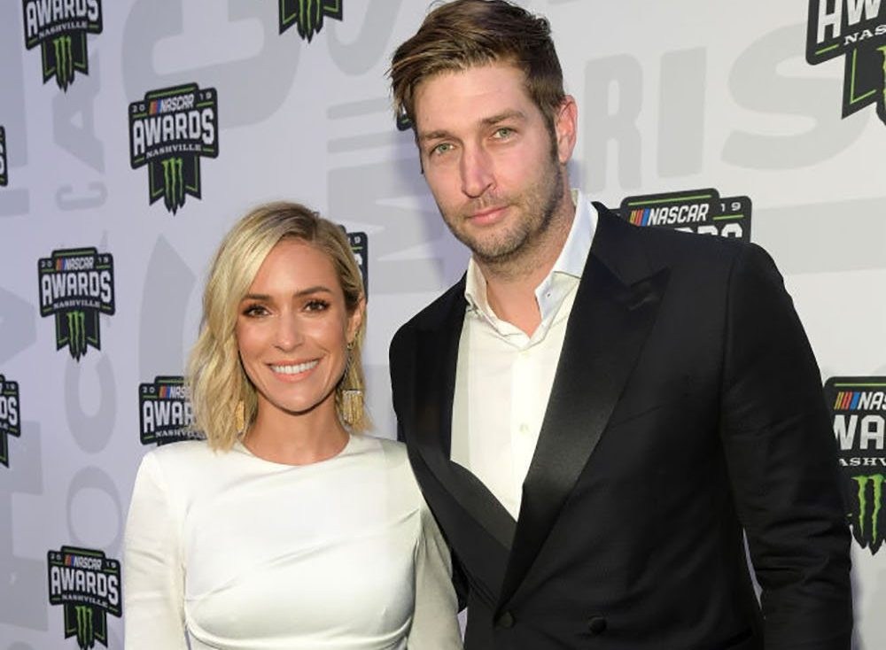 No, Kristin Cavallari and ex-husband Jay Cutler aren’t back together as they share cosy selfie