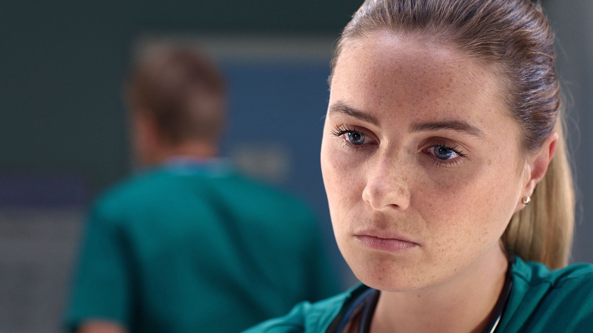 Emmerdale and Casualty star Chelsea Halfpenny looks totally different after dying hair dark brown