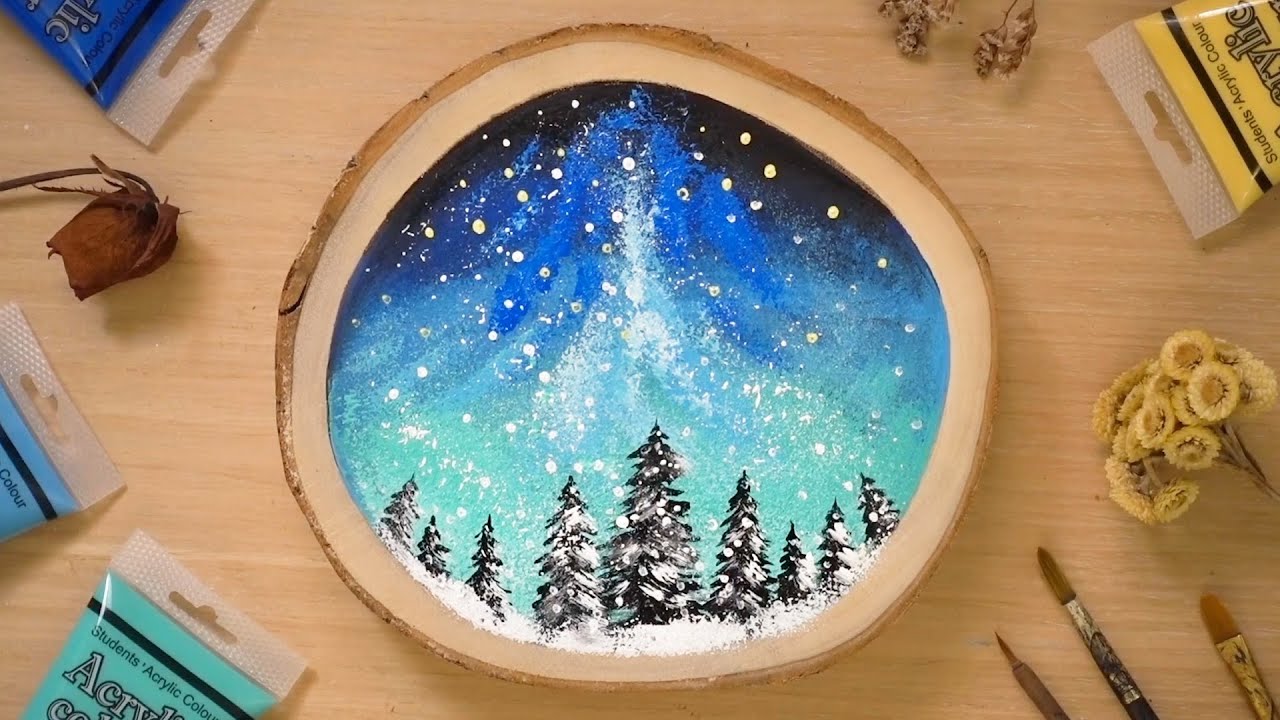 Painting on wood slice / Paint snowy pine trees / Easy creative art