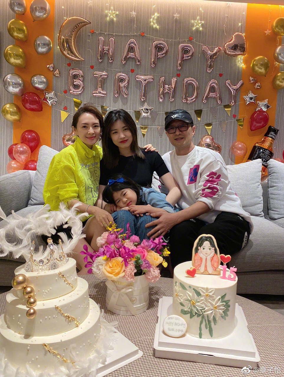 Photo Of Faye Wong’s Daughter & Zhang Ziyi’s Stepdaughter Hanging Out At A Friend’s Birthday Party Thrills Netizens