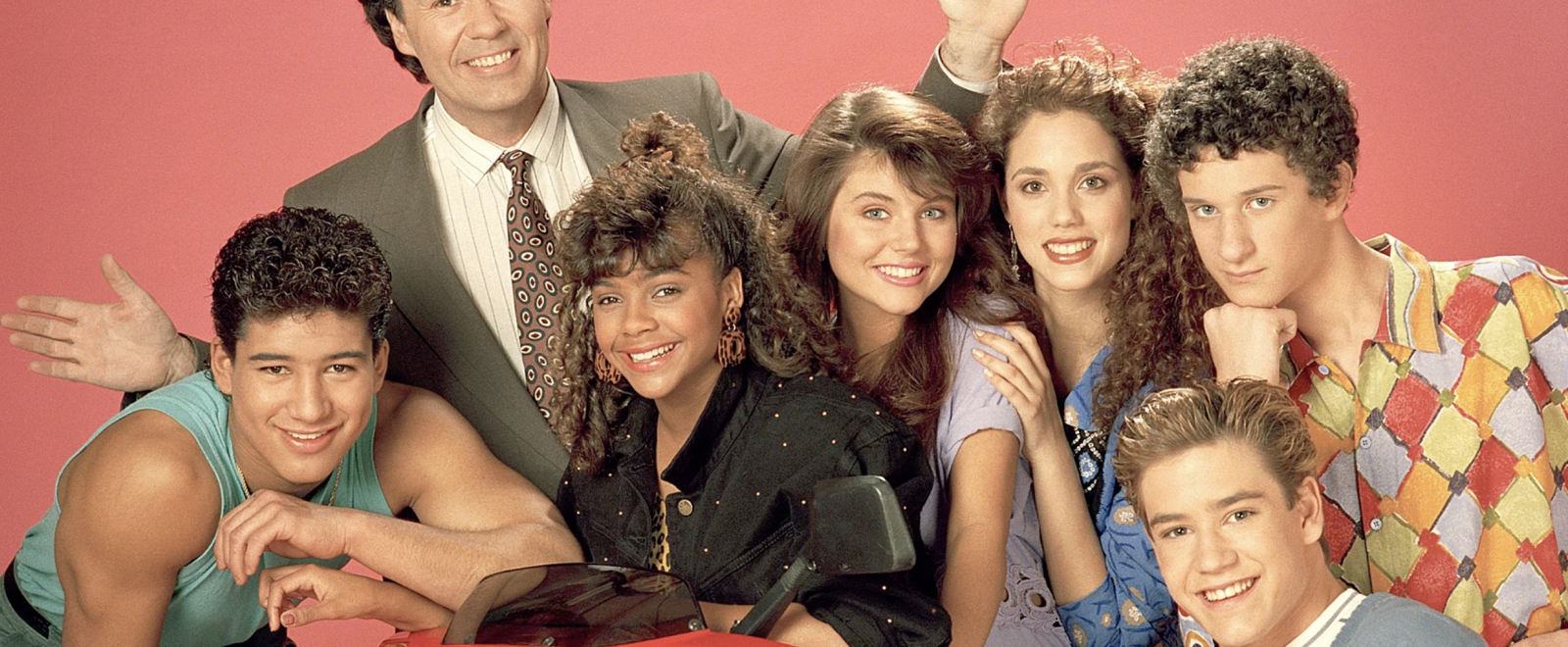 Dustin Diamond’s ‘Saved By The Bell’ Co-Stars Are Paying Tribute To The Late Actor