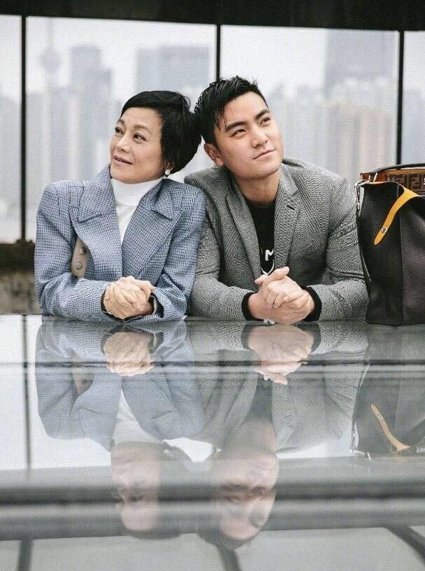 The Guy Carina Lau Sang Karaoke With In Recent Vid Is Sylvia Chang’s 30-Year-Old Son