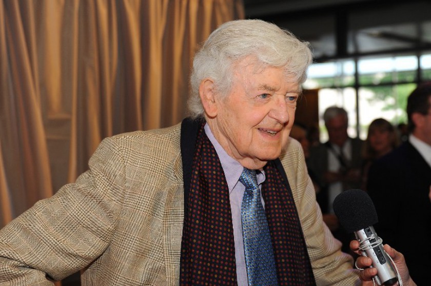 Hal Holbrook, award-winning actor acclaimed for his portrayal of Mark Twain, dies at 95, reports NYT