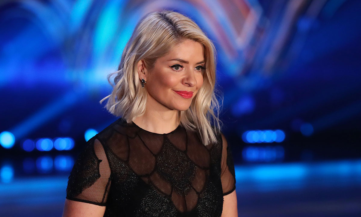 Sad news for Holly Willoughby as Covid causes her to postpone upcoming presenting duties