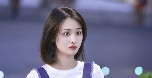 风波过后，还有官媒在宣传郑爽，甚至称其为青年行动公益大使