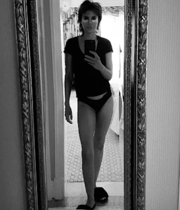 Lisa Rinna's incredible underwear selfie has an unexpected detail
